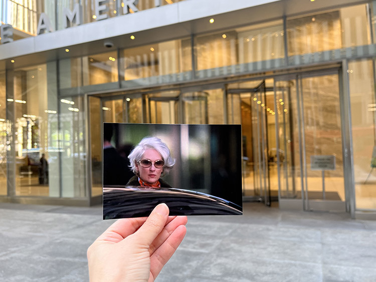 Szene aus „Der Teufel trägt Prada“ vor dem McGraw-Hill Building, New York 