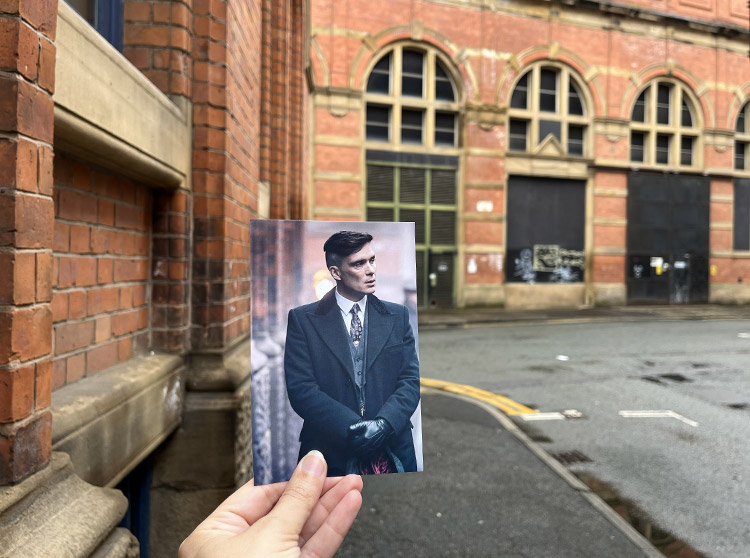 Szene aus "Peaky Blinders" in der Harter Street, Manchester 